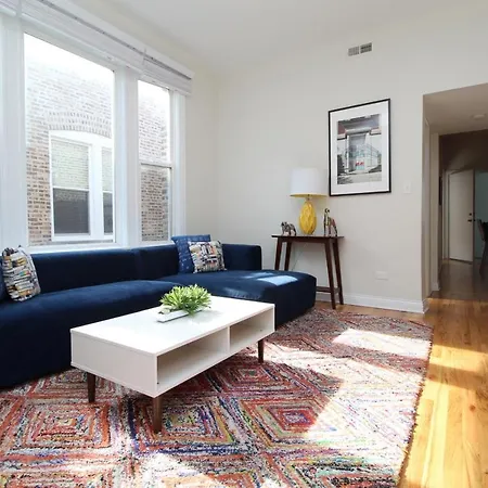 Frontdesk Wicker Park 2 Bedroom Apt With Laundry